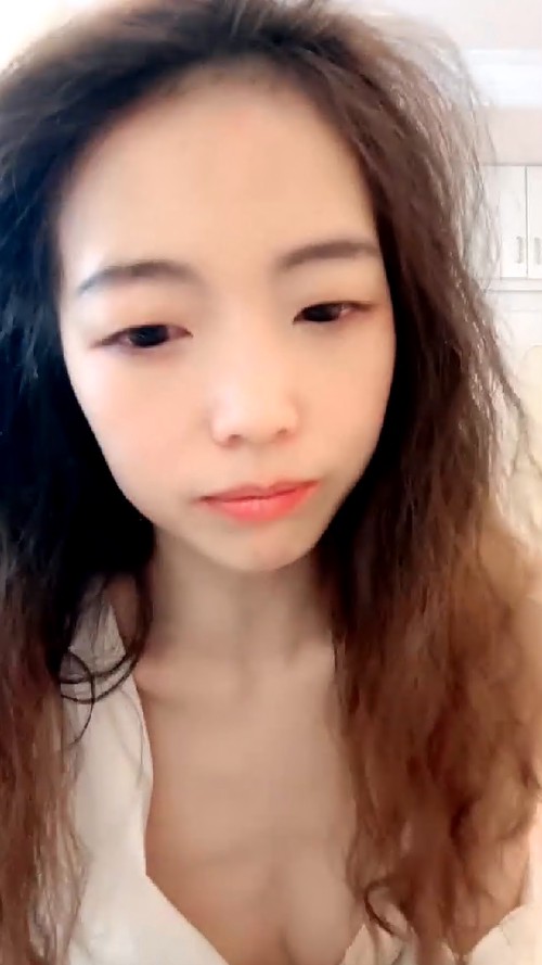 【苏婉婉】平胸界天花板!诱惑销魂性感热舞 跳蛋狂震骚穴自慰 淫水狂流