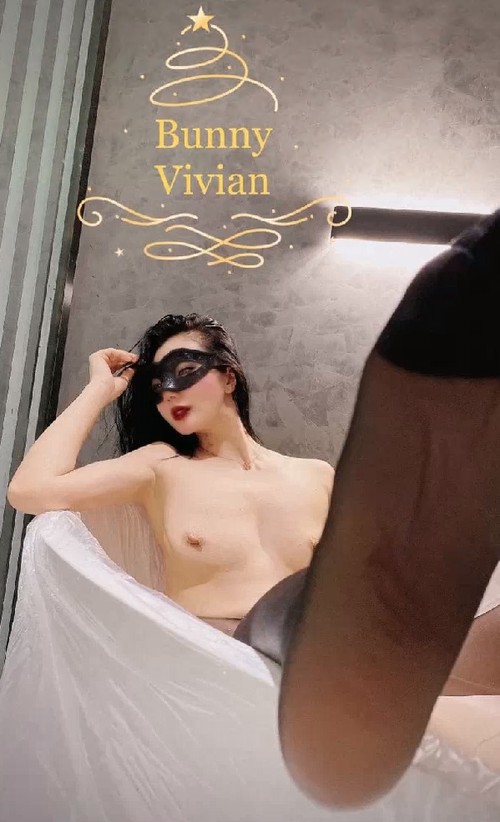 黑丝泡泡浴 绝美长腿御姐『Vivian』
