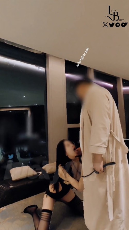 NTR绿帽夫妻『LuckyQL777 』深圳朋友未知是我妻子下集2 狗链调教性爱 爆肏女神呻吟都让你飙精
