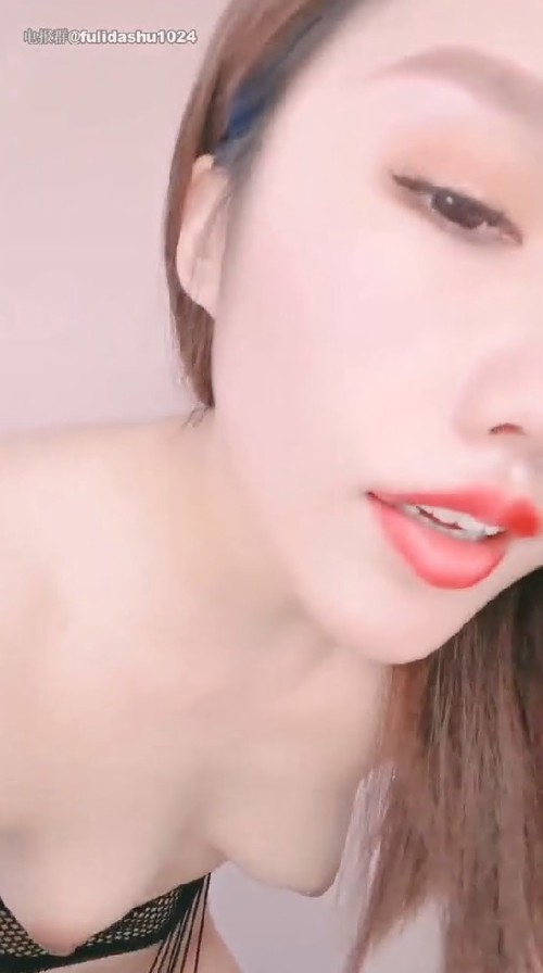 骚浪婊子吃性药直3