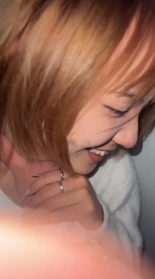 快手泄密，丝袜长腿御姐【小妮子呀】丝足诱惑足交XO性爱