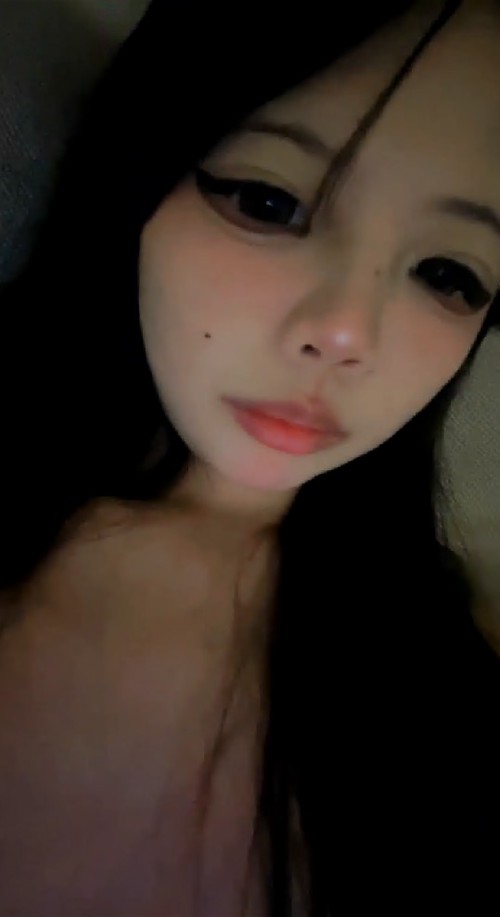 最新付费，内蒙夫妻找单男，性欲很旺盛的35岁人妻，家中约炮啪啪