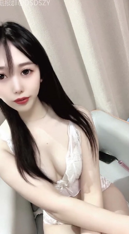 插我的小骚逼啊哥哥 美腿丝袜揉奶抠逼性感挑逗，掰穴柔逼，高潮喷尿