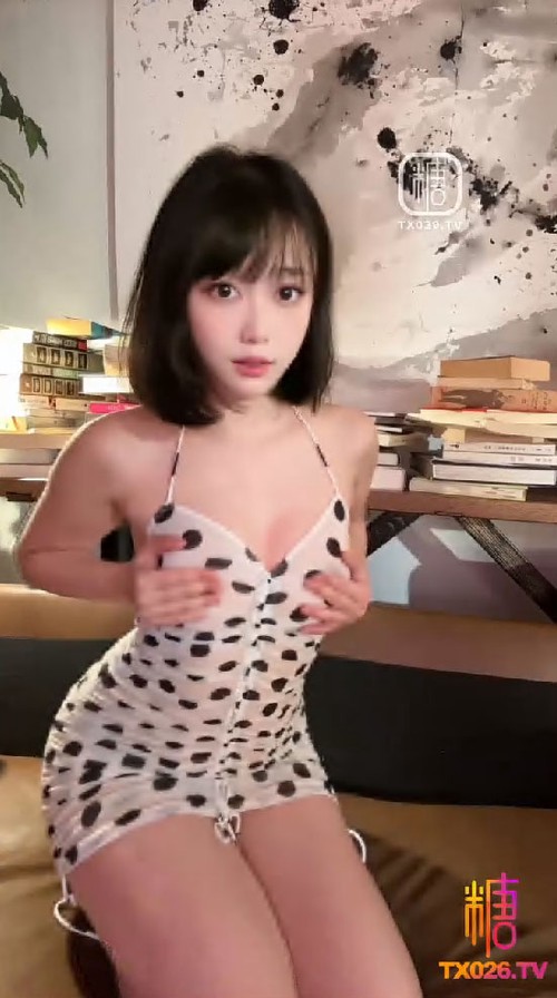 高颜值清纯小母狗【黑猫露娜酱】自慰啪啪，脸穴同框，全程高能