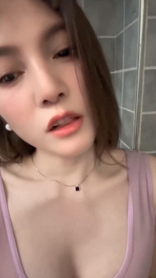 抖音性爱露出女王【叶娇娇】不同男人XO闺蜜双飞3P剧情野战露出6