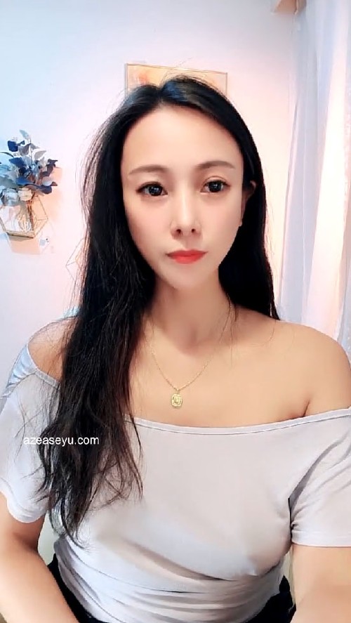 女人味十足，长发气质御姐【豆奶泡泡花】身材太炸裂了，表里不一道具自慰，又骚又反差1