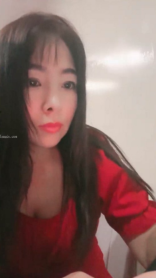 极品按摩女 【嫩嫩水多多】大奶嫩穴好身材 现场直播 勾引顾客连按带舔操 口活很好3